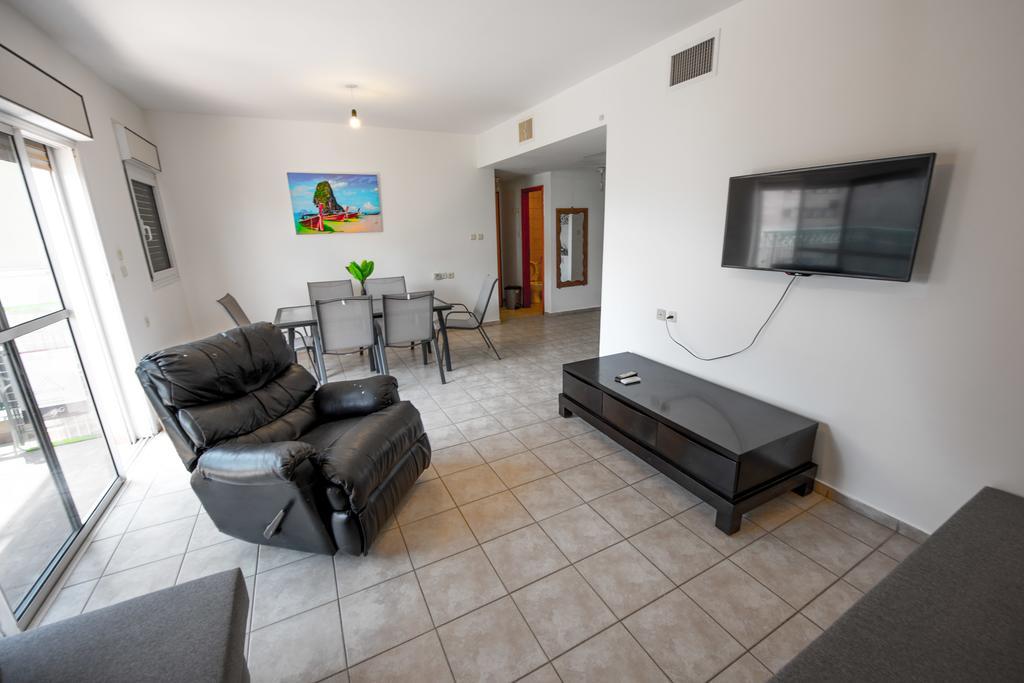 C Class Apartment Eilat Kültér fotó